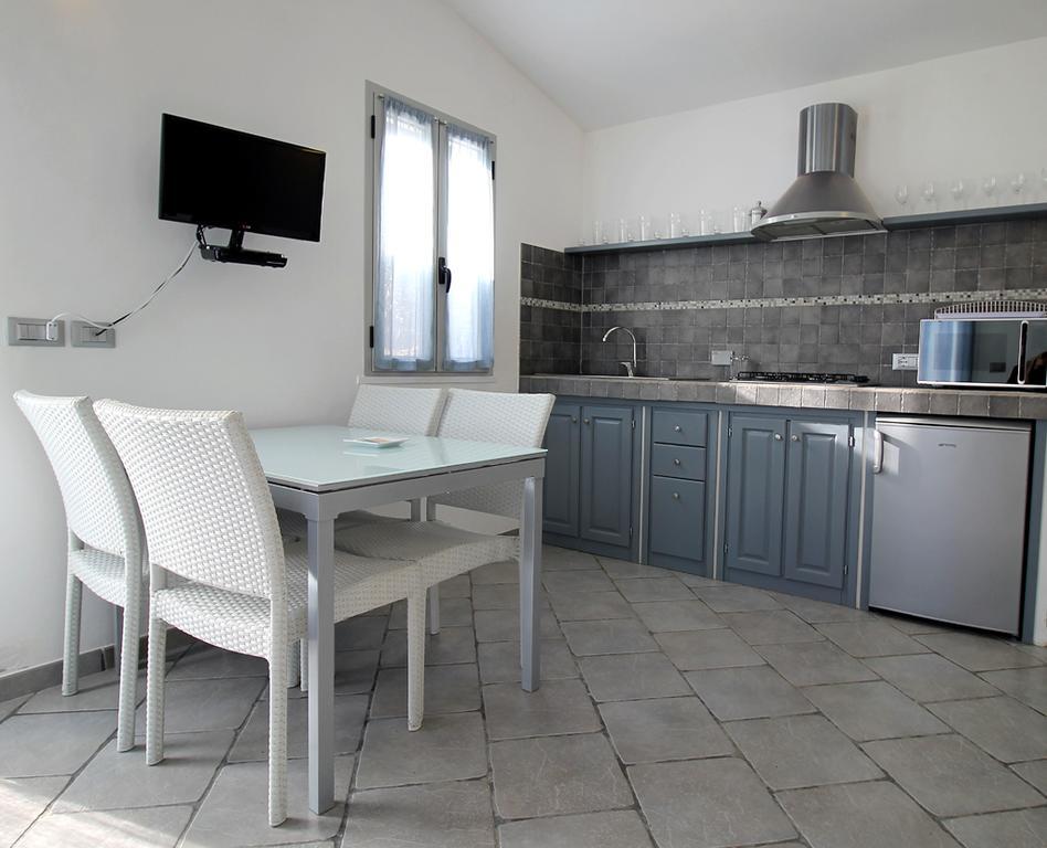Casa Vacanze Gli Ulivi Borgomaro ภายนอก รูปภาพ