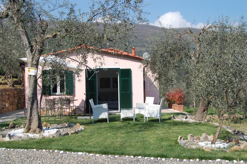 Casa Vacanze Gli Ulivi Borgomaro ห้อง รูปภาพ